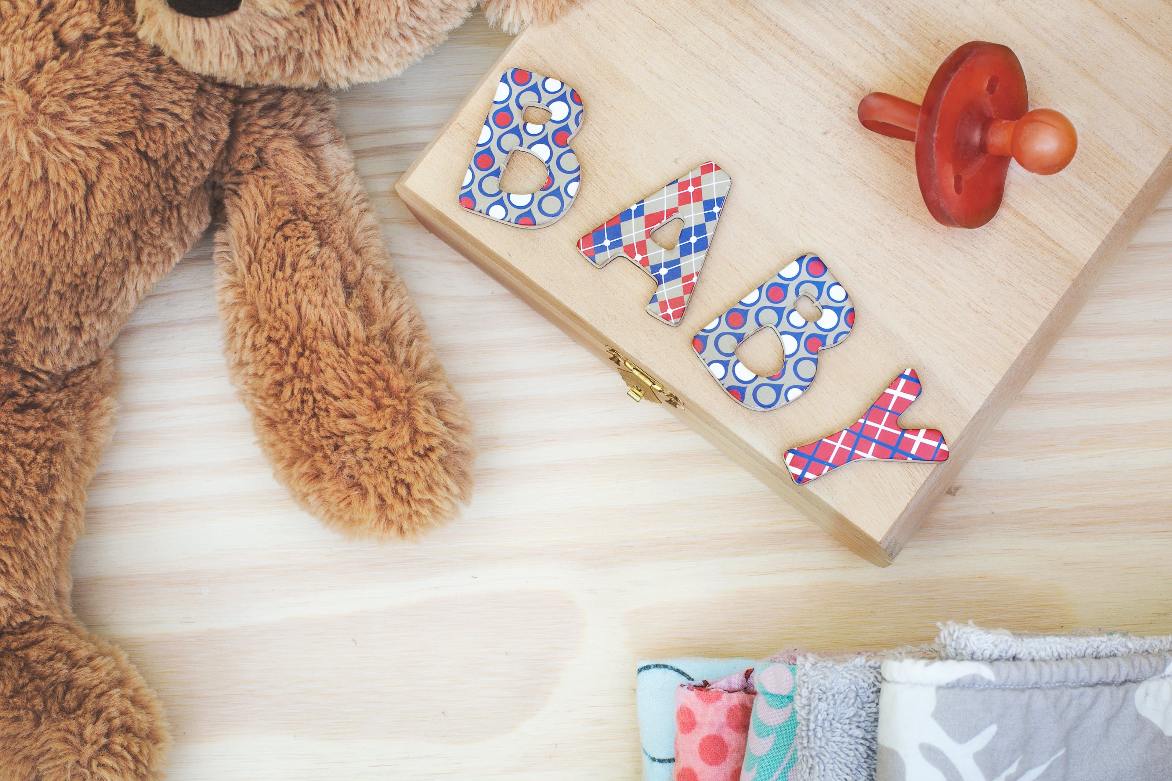 Handwritten Greeting Card Means More Than a Text Message